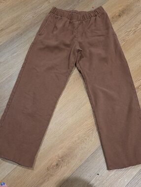 Brandy Melville Brown Elastic-Waist Jogger Pants